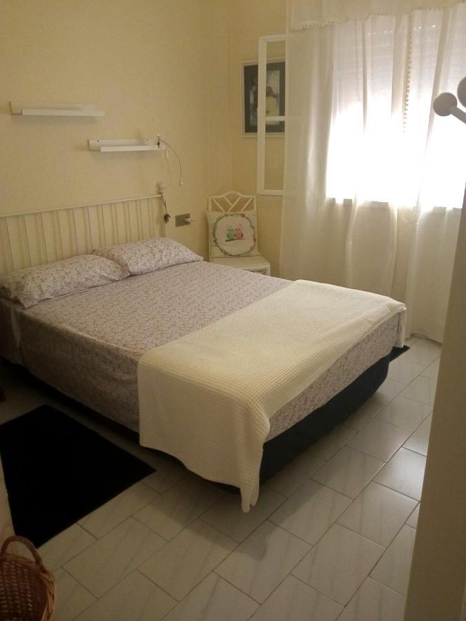 Bonito Apartamento En Playa De La Carihuela Torremolinos Exteriör bild