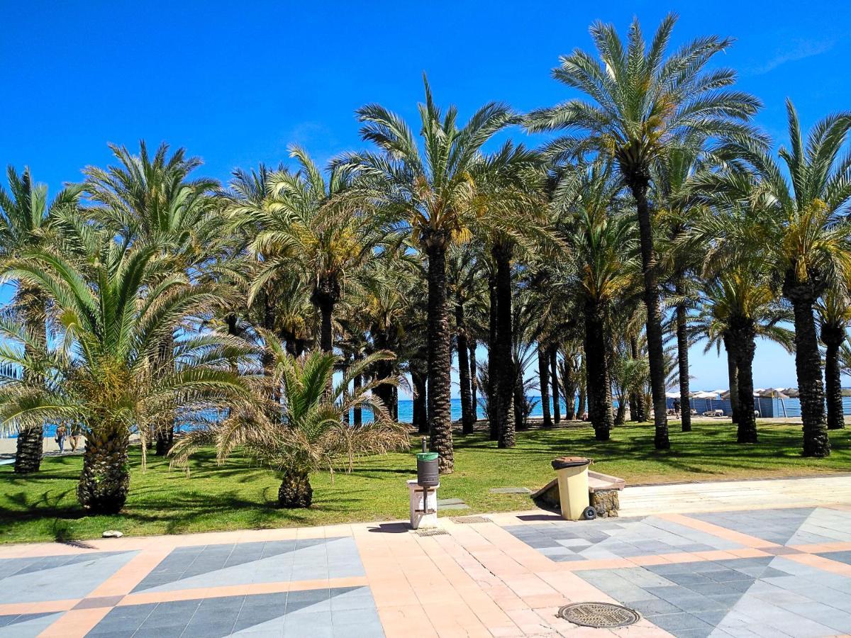 Bonito Apartamento En Playa De La Carihuela Torremolinos Exteriör bild