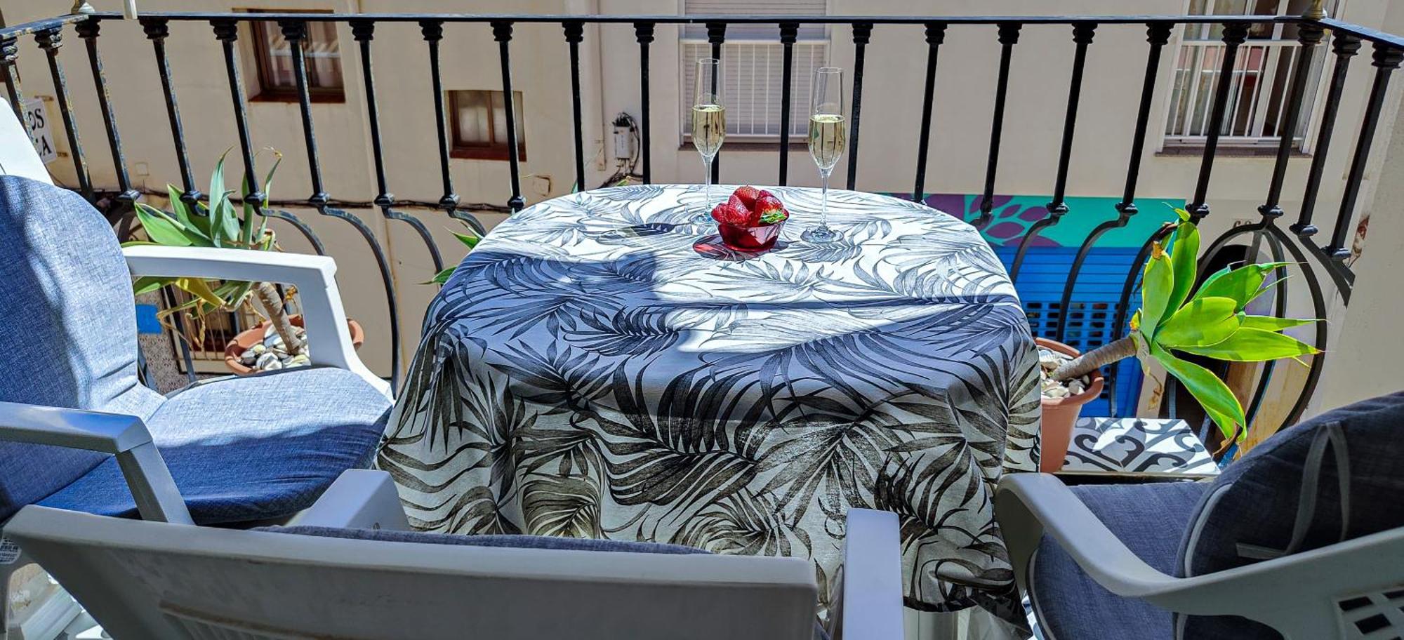 Bonito Apartamento En Playa De La Carihuela Torremolinos Exteriör bild